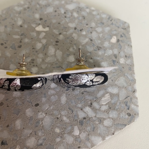 VINTAGE earrings - Picture 5 of 5